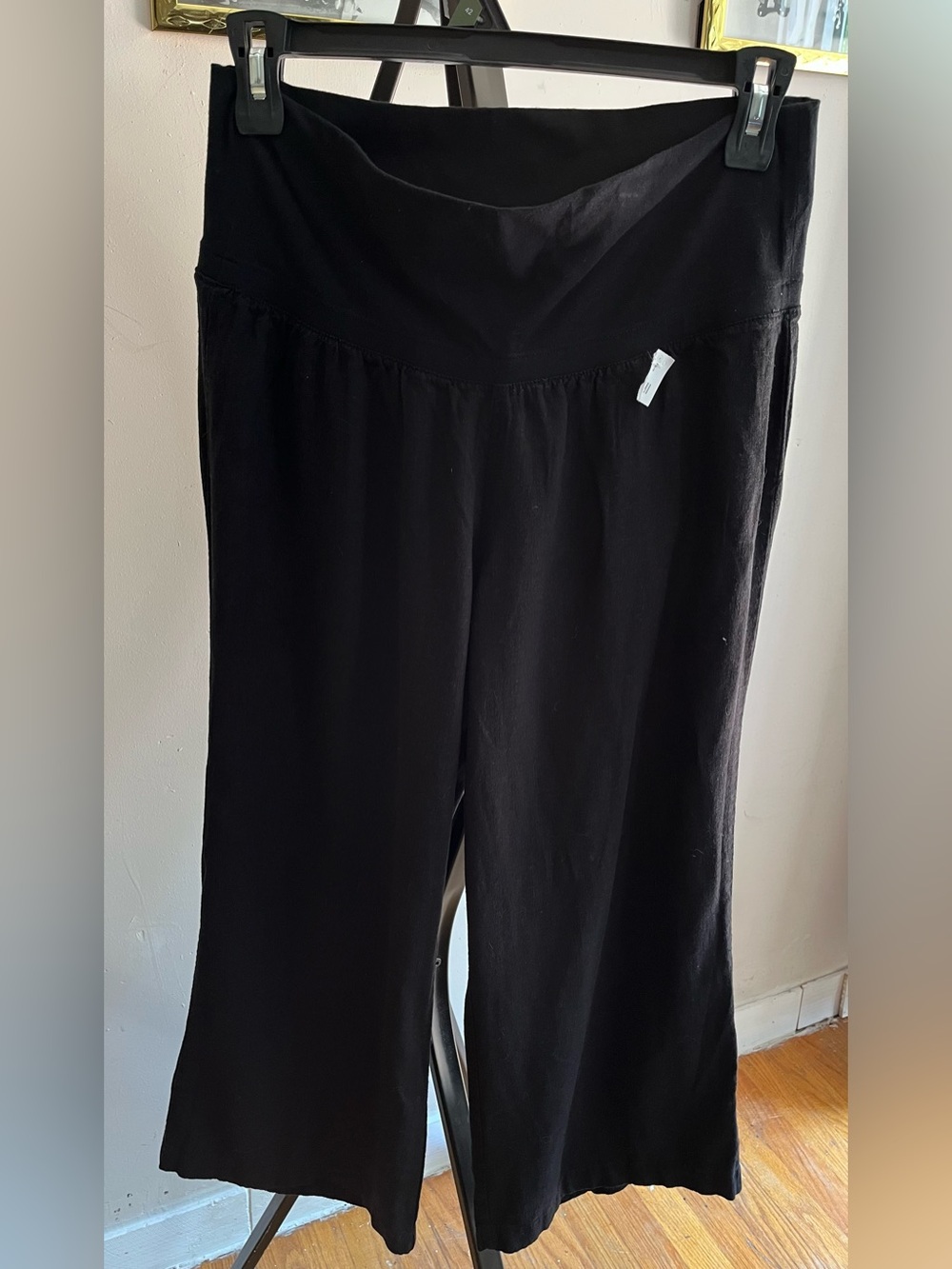 Old Navy wide leg size large pull on linen/crayon, cropped pants